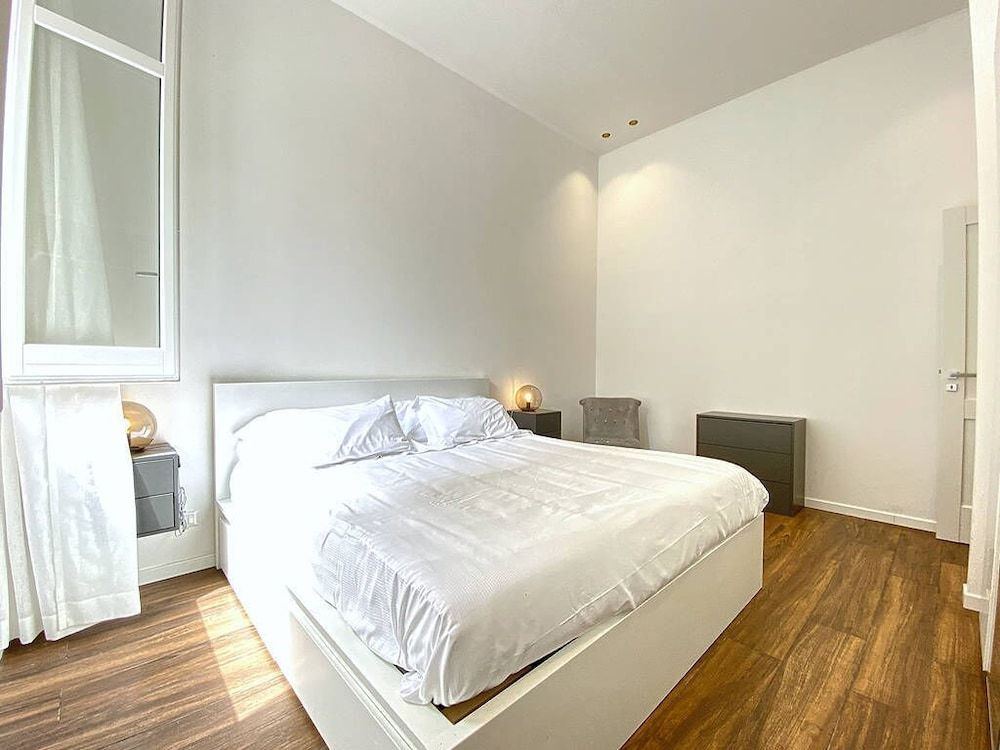 Basic Apartment