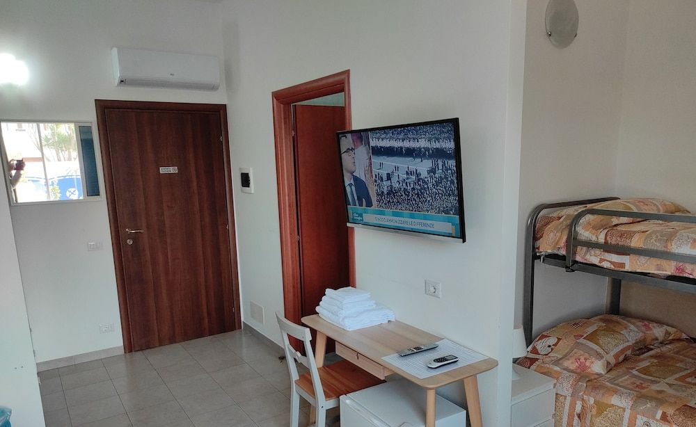 Coccinella Traditional Quadruple Room 11