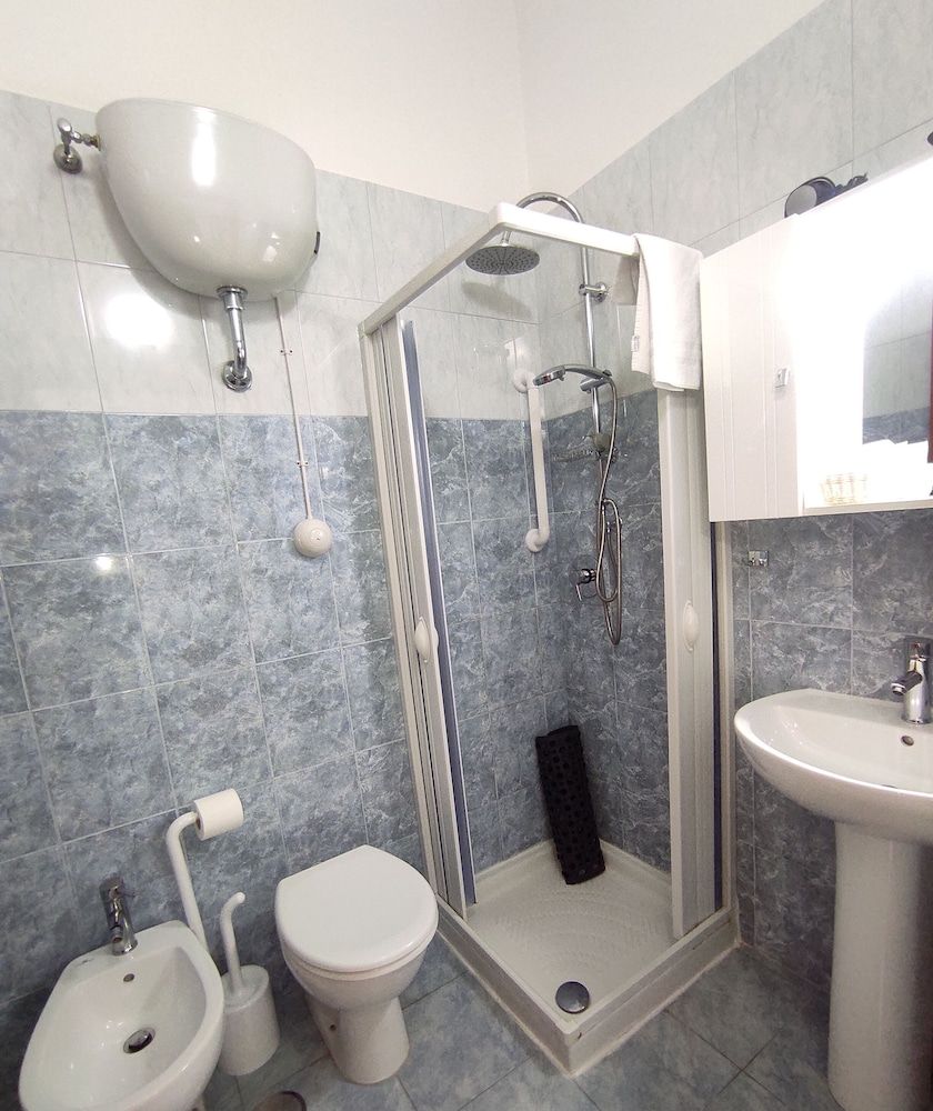 Coccinella Traditional Quadruple Room 9