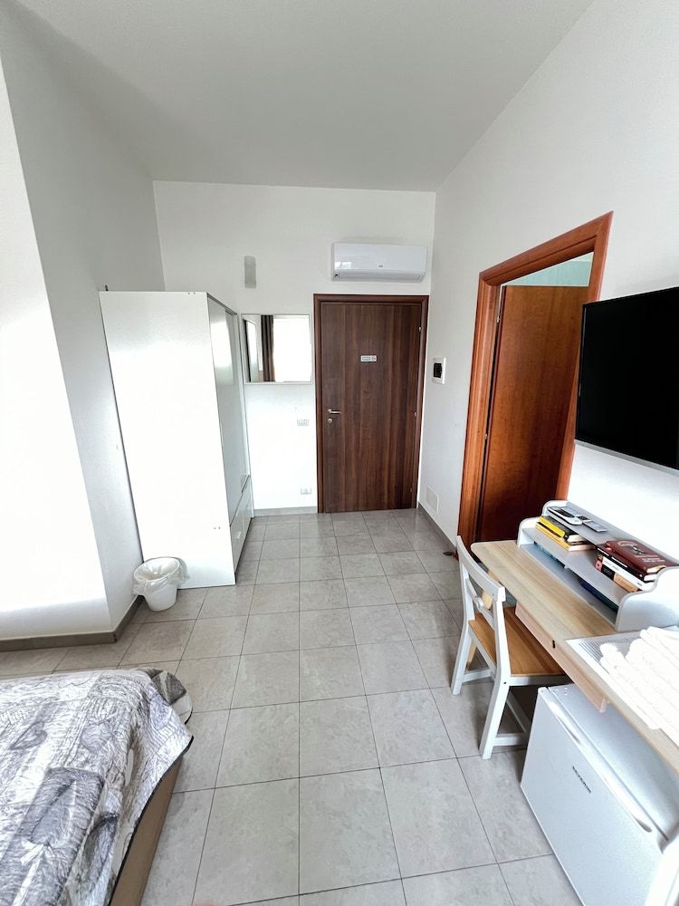 Coccinella Traditional Quadruple Room 3