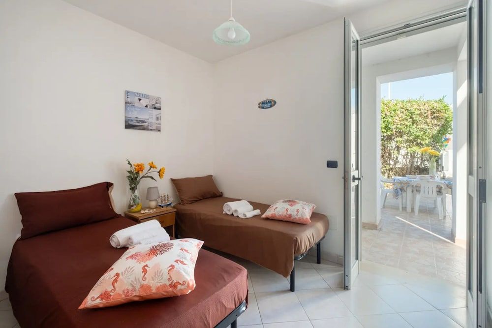 House, 2 Bedrooms, Smoking, Garden View