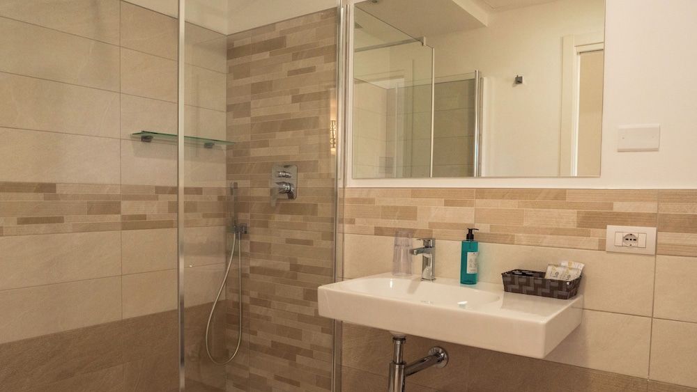 Resort Abbaia Ba Deluxe Triple Room 5