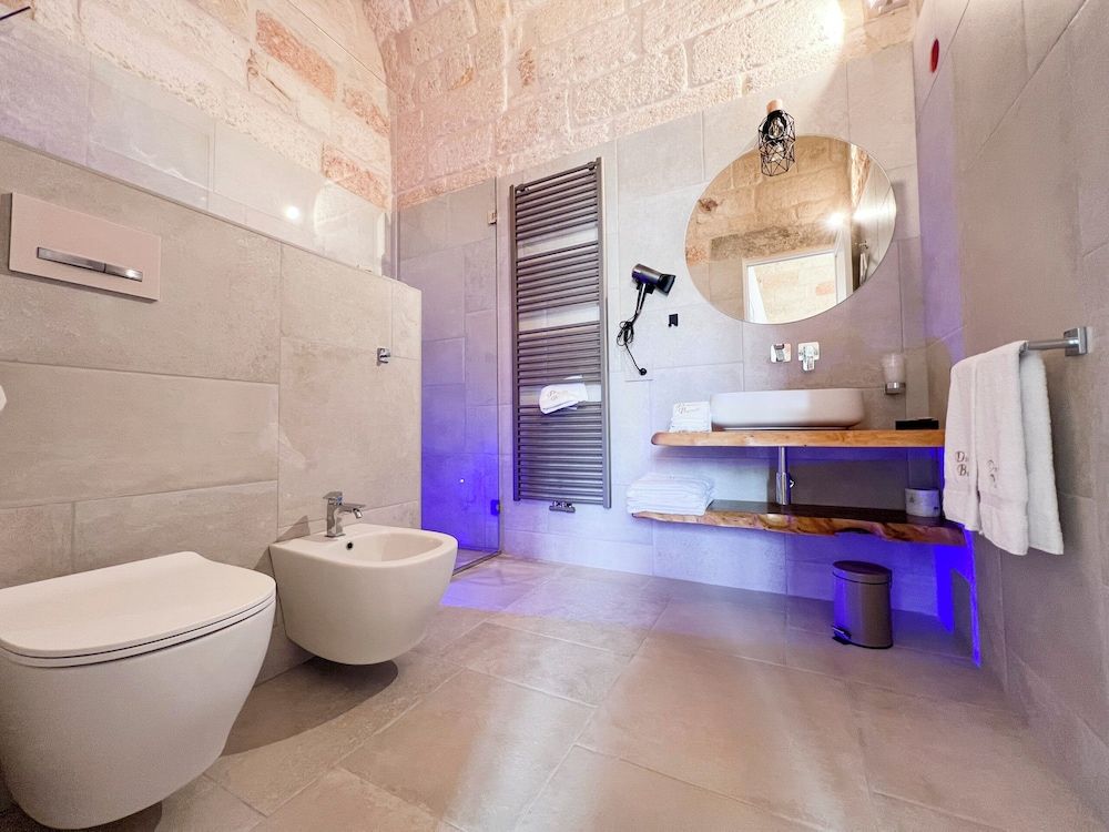 Dimora Bianca Luxury Deluxe Suite, Balcony, City View 3