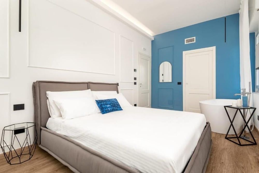 Superior Double Room, Private Bathroom, City View