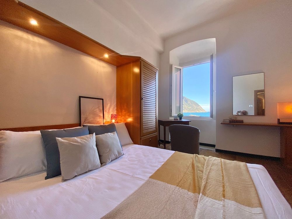 La Spiaggia Apartment, Garden View 3