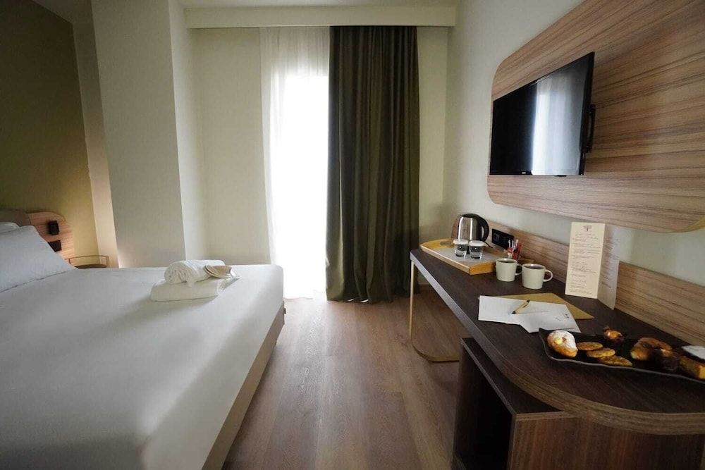 UNAHOTELS La Martella Comfort Room 2