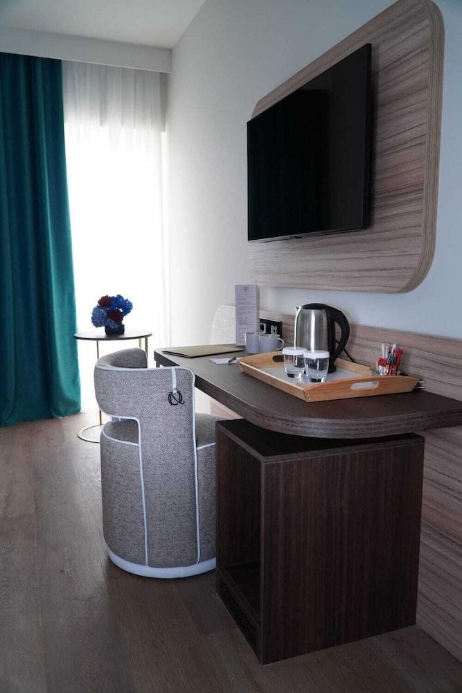 UNAHOTELS La Martella Comfort Room 8