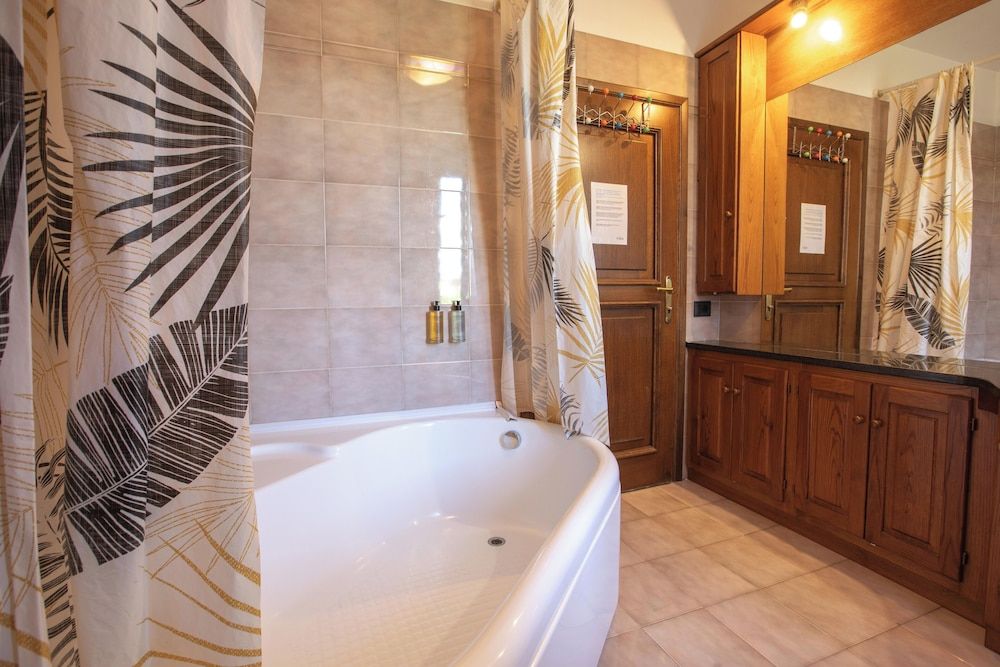 Orio welcome Double Room, Garden View 12