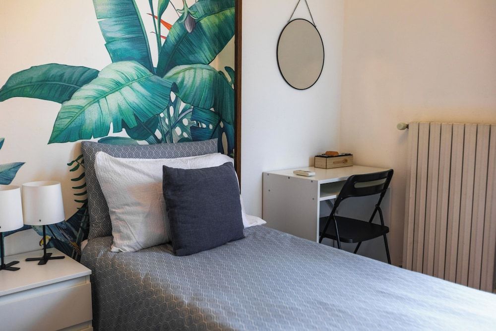 Orio welcome Triple Room, Balcony, Garden View 2