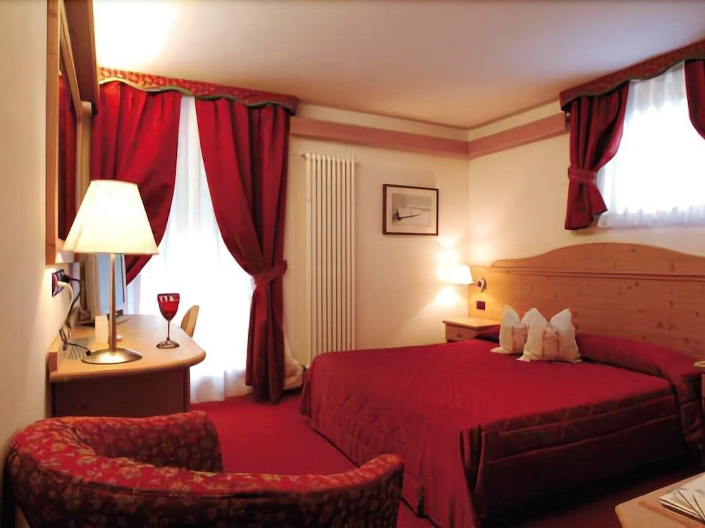 Superior Room, Balcony, Mountain View