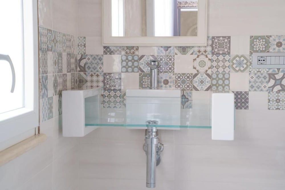 PLAZA Boutique Hotel Tropea Economy Double Room 3