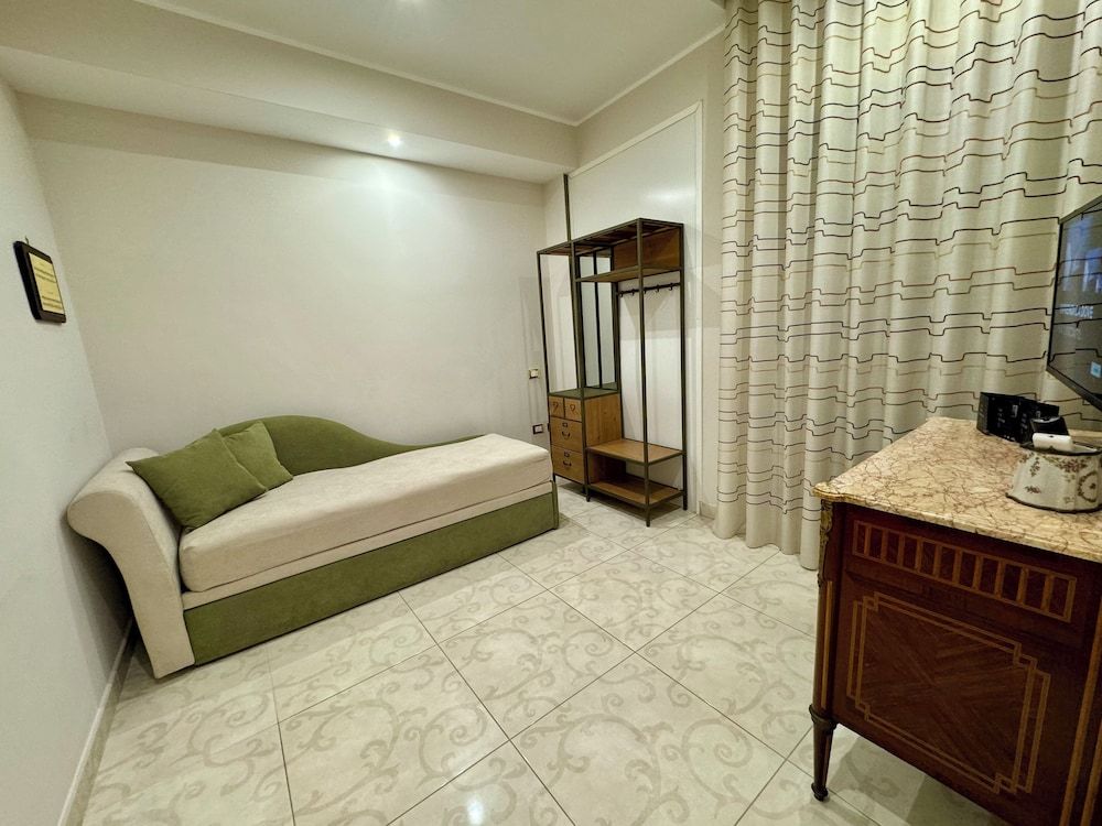 Family Double Room, City View