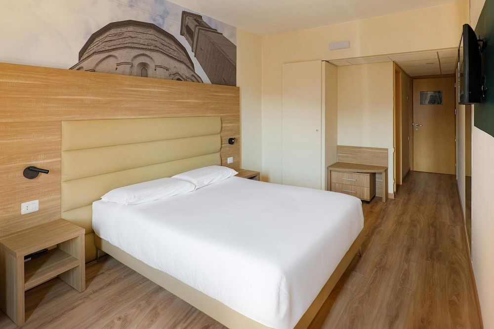 B&B HOTEL Fabriano Janus Superior Double Room