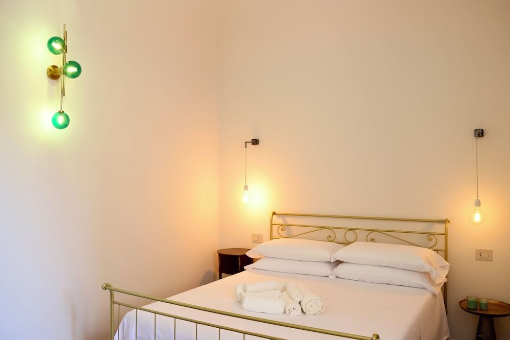 Superior Quadruple Room, Courtyard View (Agata)