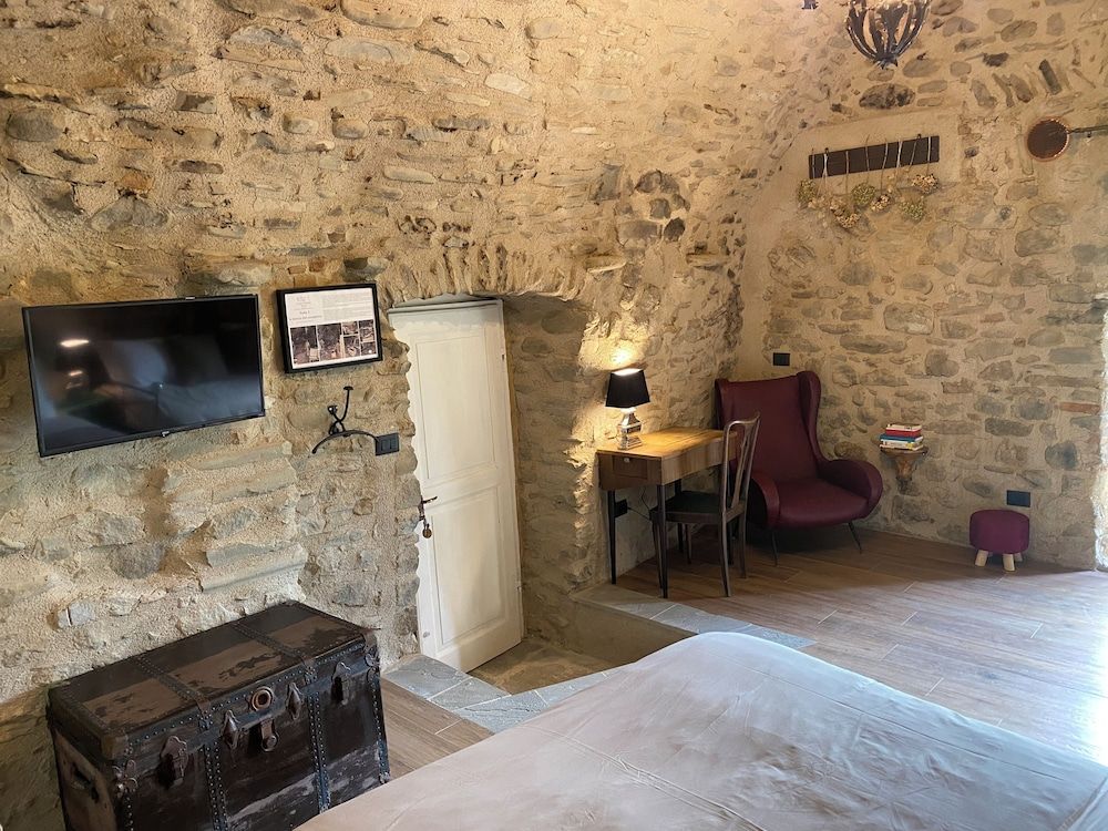 La Casa Medievale - Suites & SPA Suite, Mountain View 10