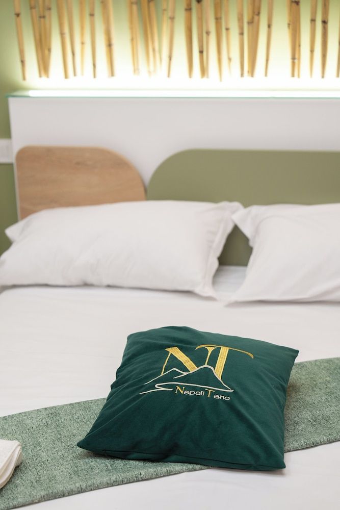 Napolitano Rooms - Pompei Camera matrimoniale o doppia superior, vista collina (Terra 4) 3