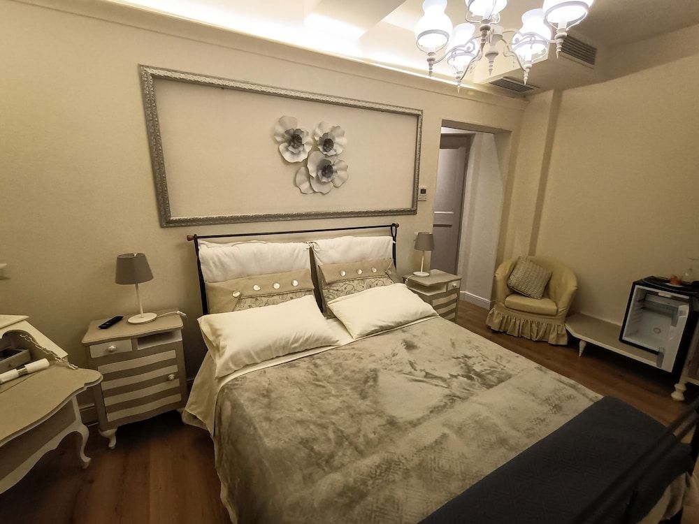 AriediParma - Rooms & Apartments Comfort Room, Garden View 3