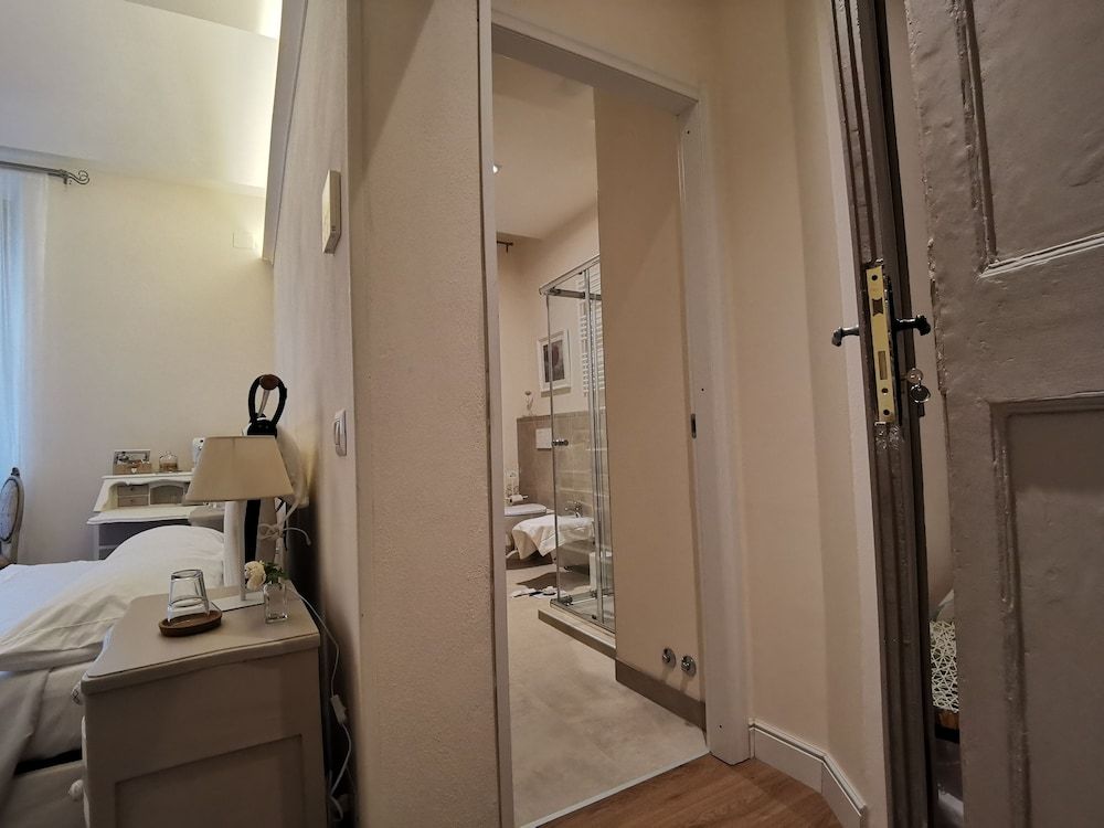 AriediParma - Rooms & Apartments Comfort Room, Garden View 7