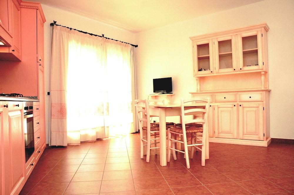 Marinella Residence Family Apartment 16