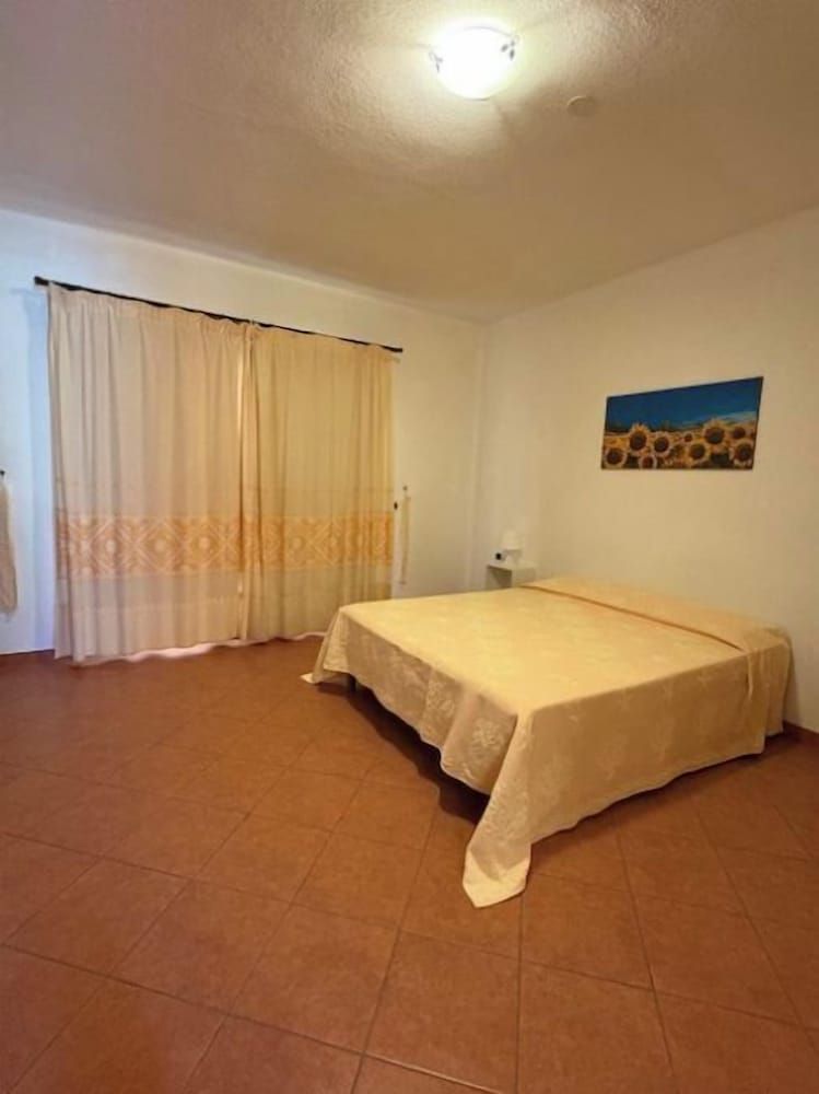 Marinella Residence Family Apartment 6