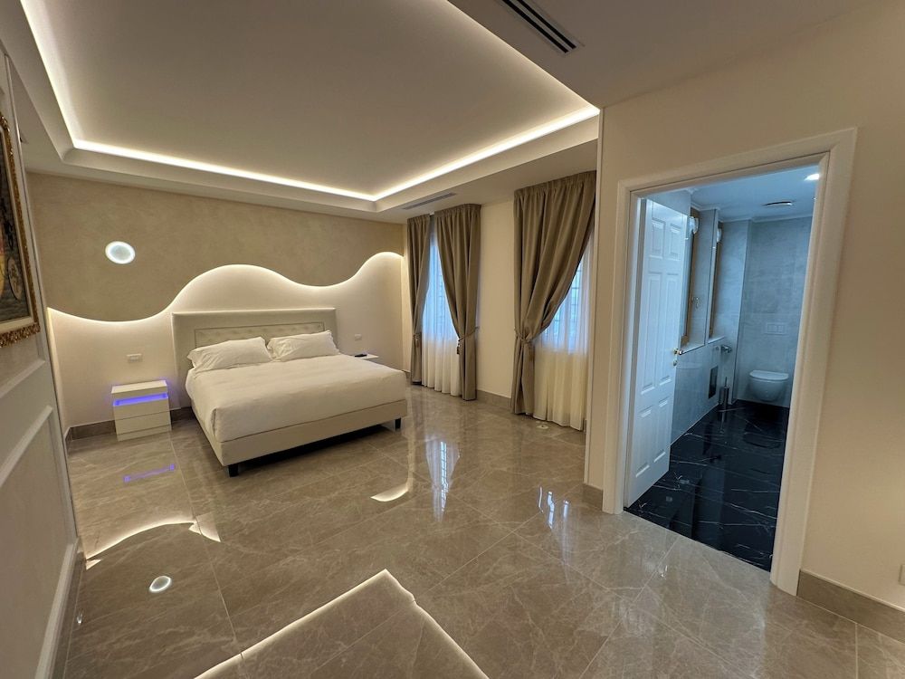 Hypnos - Luxury Suite in Pescara Suite Queen Deluxe 3
