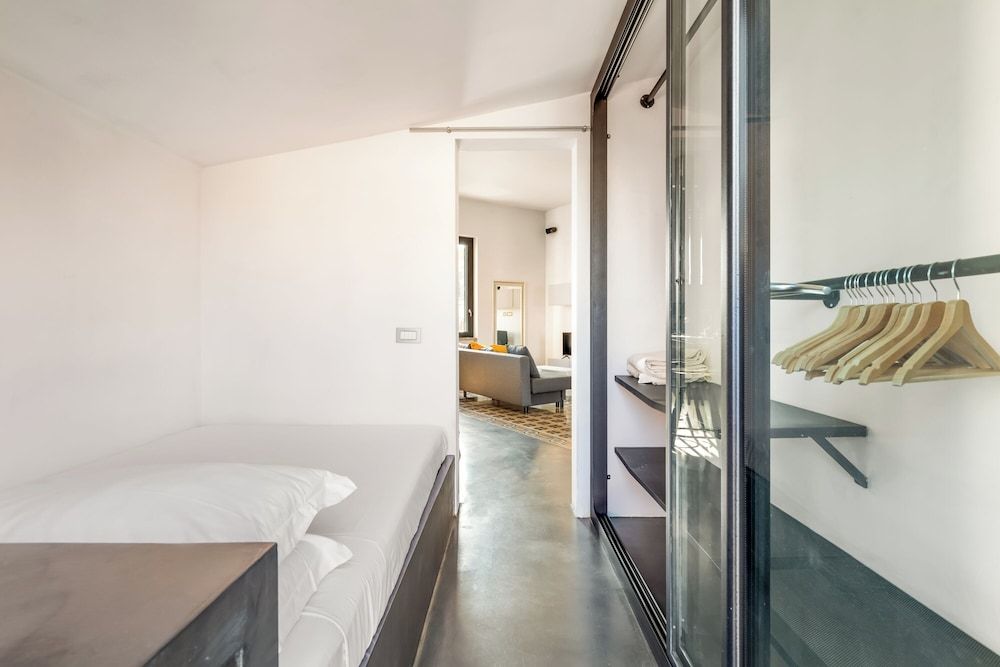 Fantastic Penthouse Over The Roman Sky  Apartment 4