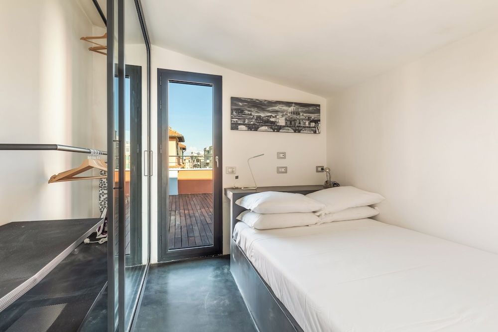 Fantastic Penthouse Over The Roman Sky  Apartment