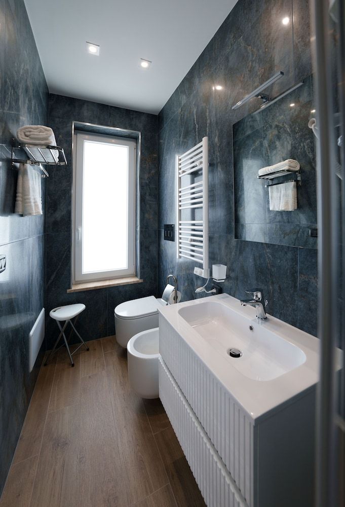 Hotel Manuela Deluxe Double Room 18