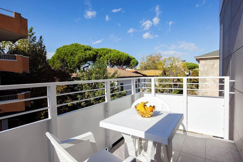 203 - Monolocale Junior, balcone