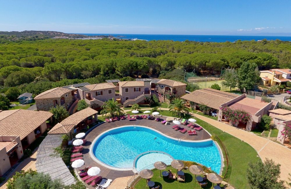 Coastal Hideaway With Pool