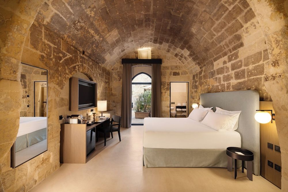 Vetera Matera Classic Room 6