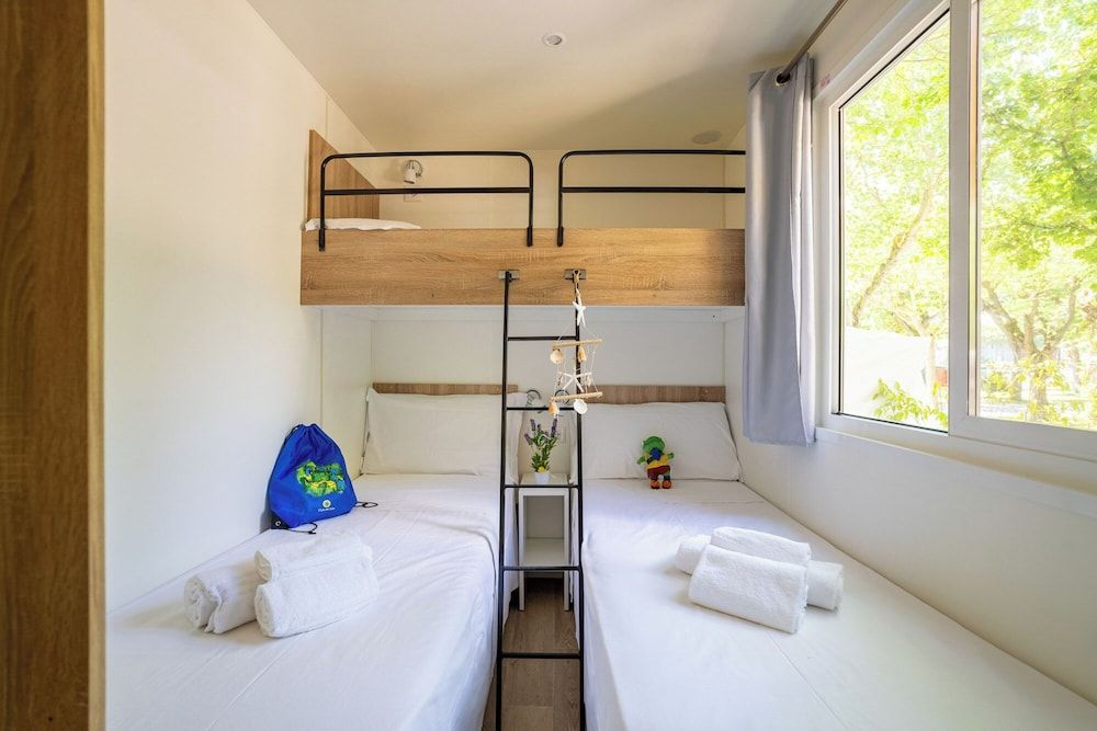 Comfort Mobile Home Pet Friendly