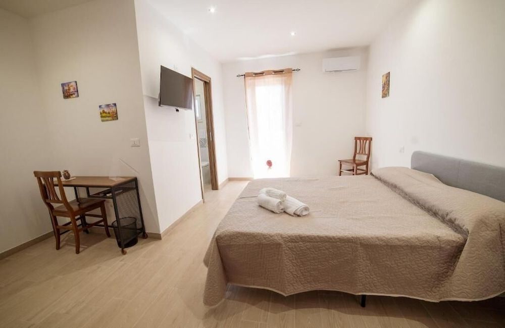 Bed&Breakfast Belvedere Comfort Double Room, Hill View 3