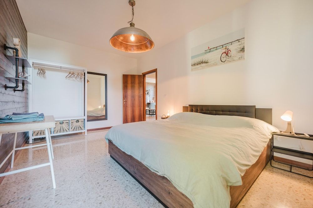Deluxe Condo