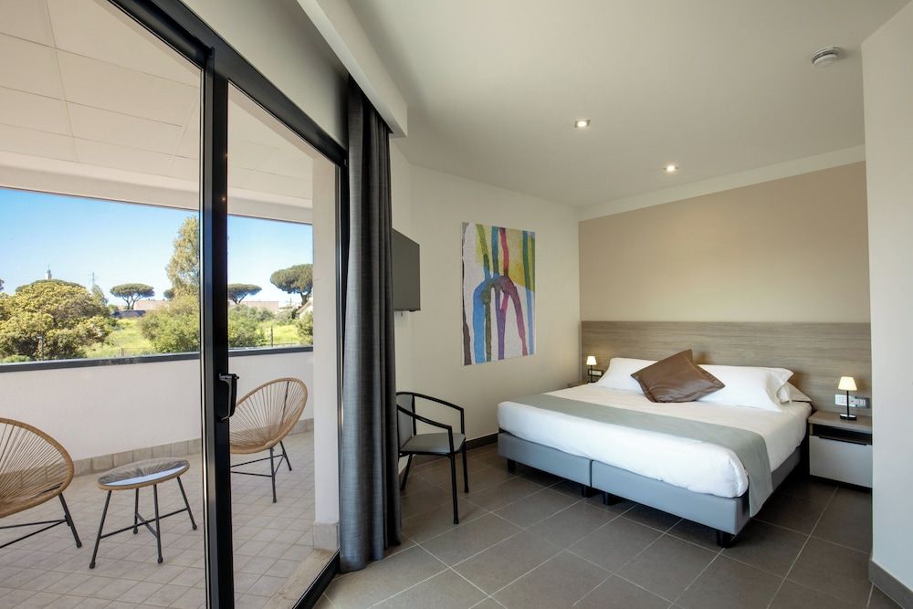 SIMON HOTEL APRILIA Single Room 2