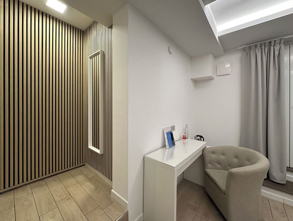 B&B Nuova Villa Paradiso Superior Room, Garden View 9