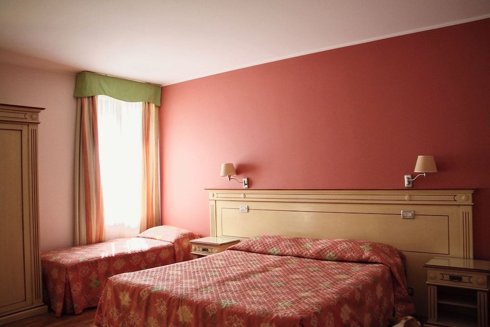 Hotel Matteotti Superior Double or Twin Room 2