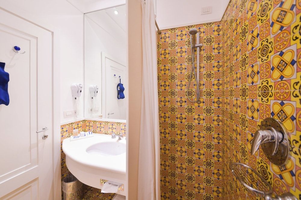 Hotel Casa Celestino Standard Double Room, Sea View 6