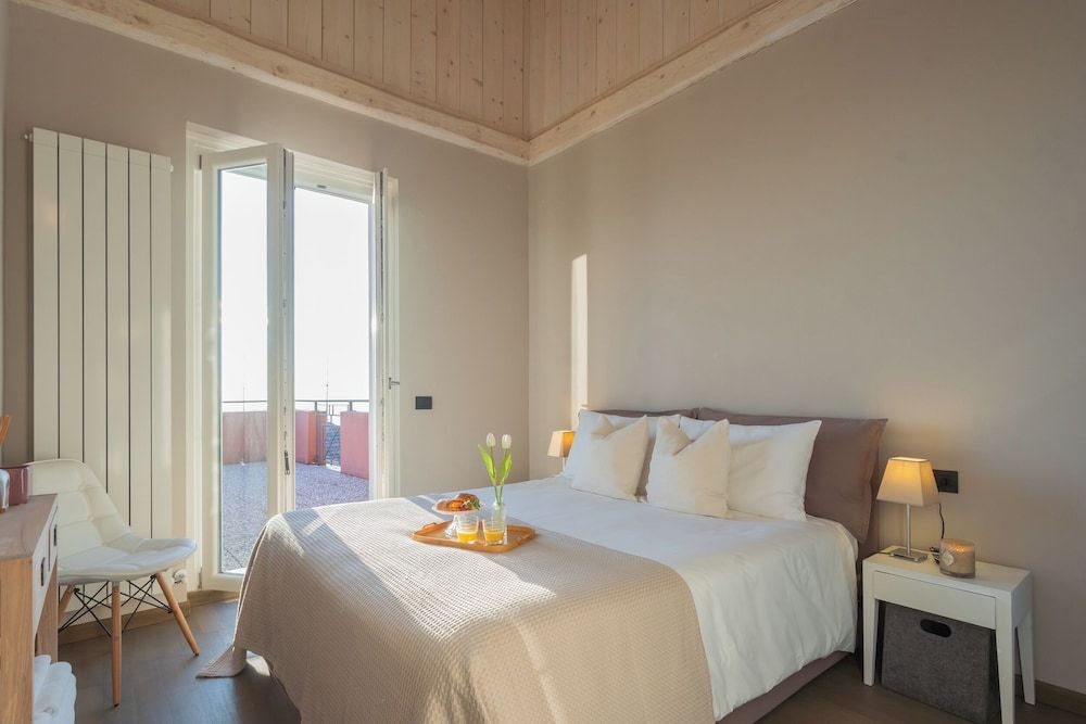 Apartment (2 Bedrooms)