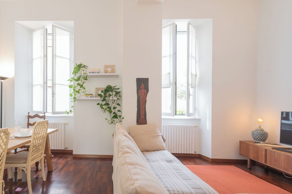 Filanda - Best Lakefront in Como by Rent all Como Apartment (1 Bedroom) 28