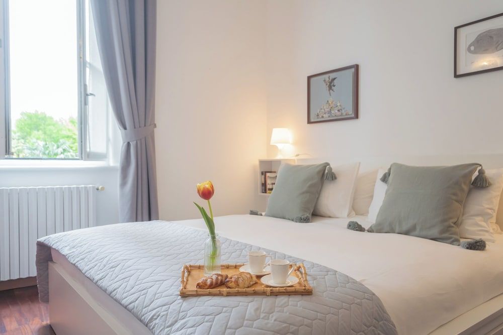 Filanda - Best Lakefront in Como by Rent all Como Apartment (1 Bedroom) 3