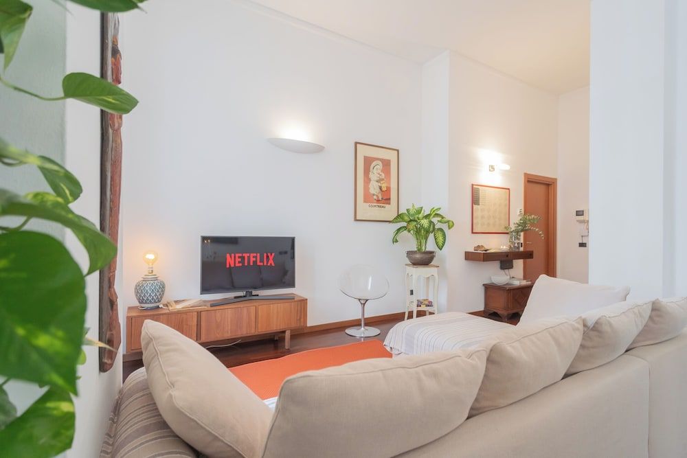 Filanda - Best Lakefront in Como by Rent all Como Apartment (1 Bedroom) 27