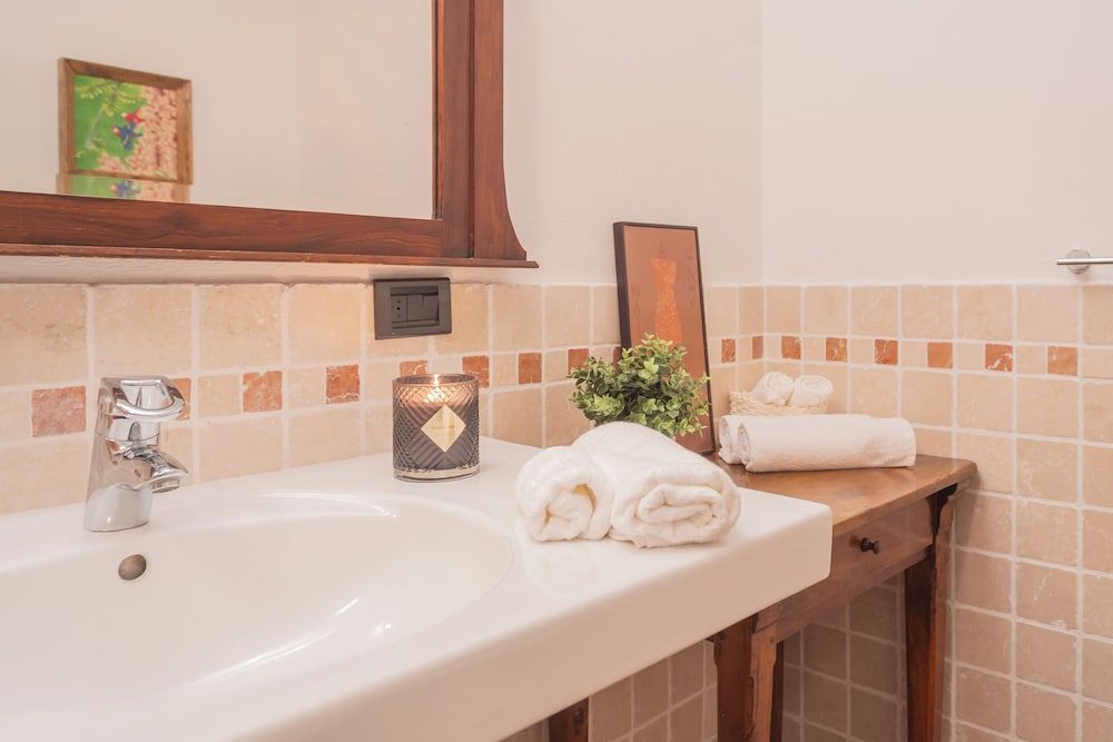 Filanda - Best Lakefront in Como by Rent all Como Apartment (1 Bedroom) 13