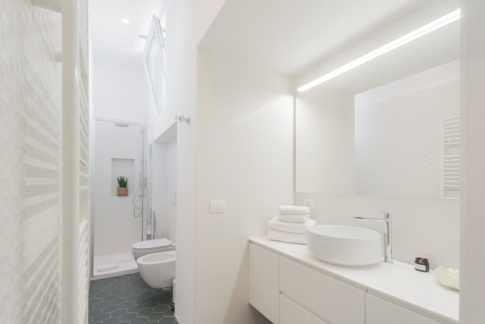 Rooftop Nest in Como City Center by Rent all Como Apartment, 2 Bedrooms (2 Bedrooms) 9