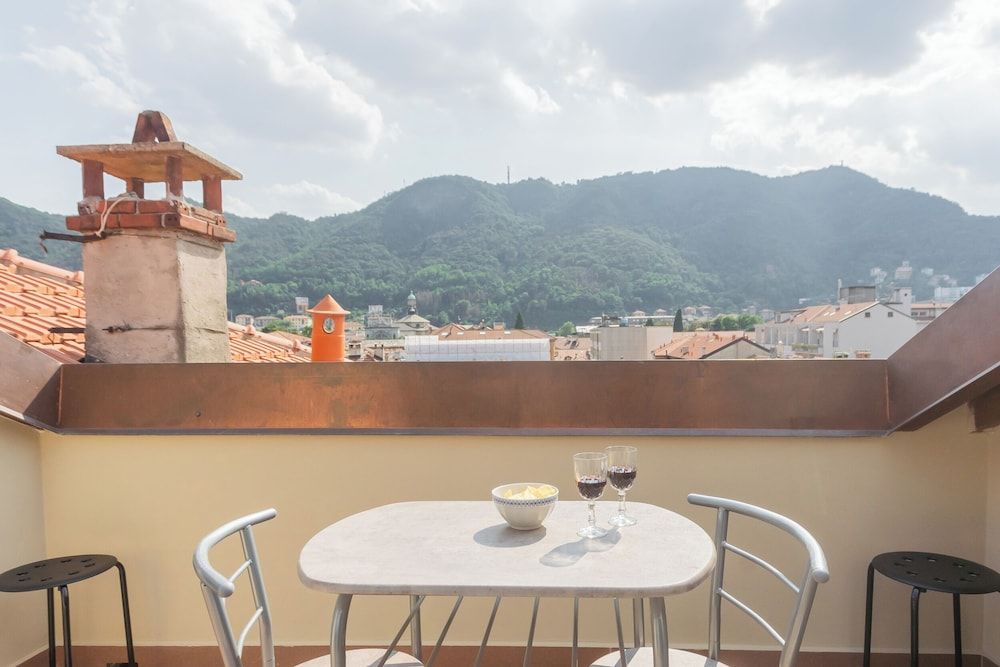 Rooftop Nest in Como City Center by Rent all Como Apartment, 2 Bedrooms (2 Bedrooms) 7