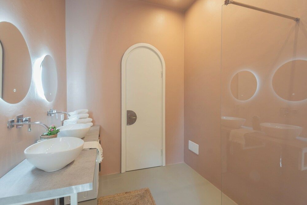 Como Liberty Suites - Garbo by Rent all Como Apartment (2 Bedrooms) 17