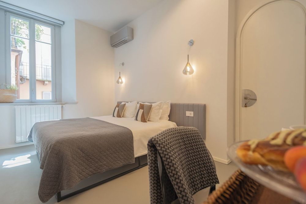 Como Liberty Suites - Garbo by Rent all Como Apartment (2 Bedrooms) 3