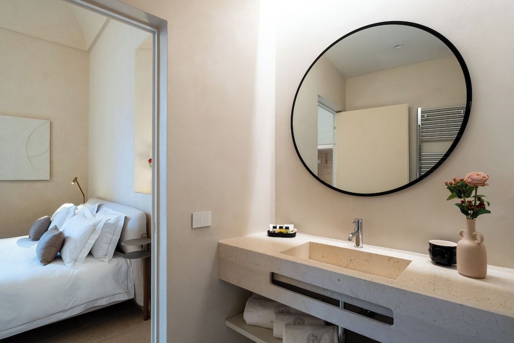 Palazzo Paisiello - Luxury Rooms Lecce Signature Double Room, 1 King Bed, City View 7