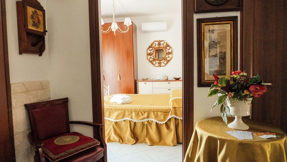 La Dimora di Annarè Classic Double Room, 1 Double Bed 6