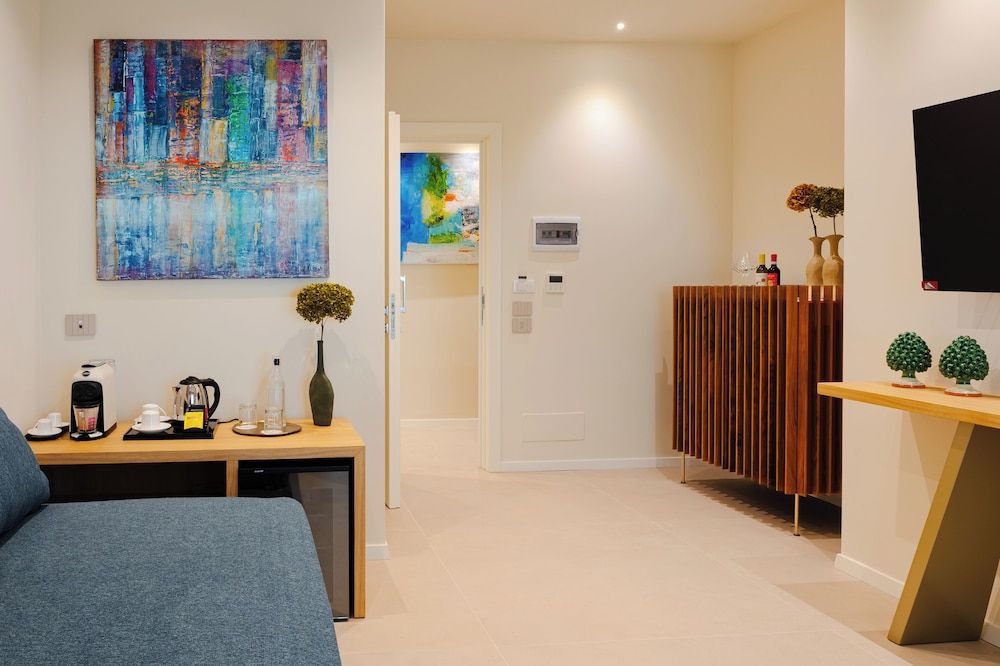 Hera rooms and suites Design Suite, Partial Sea View 13